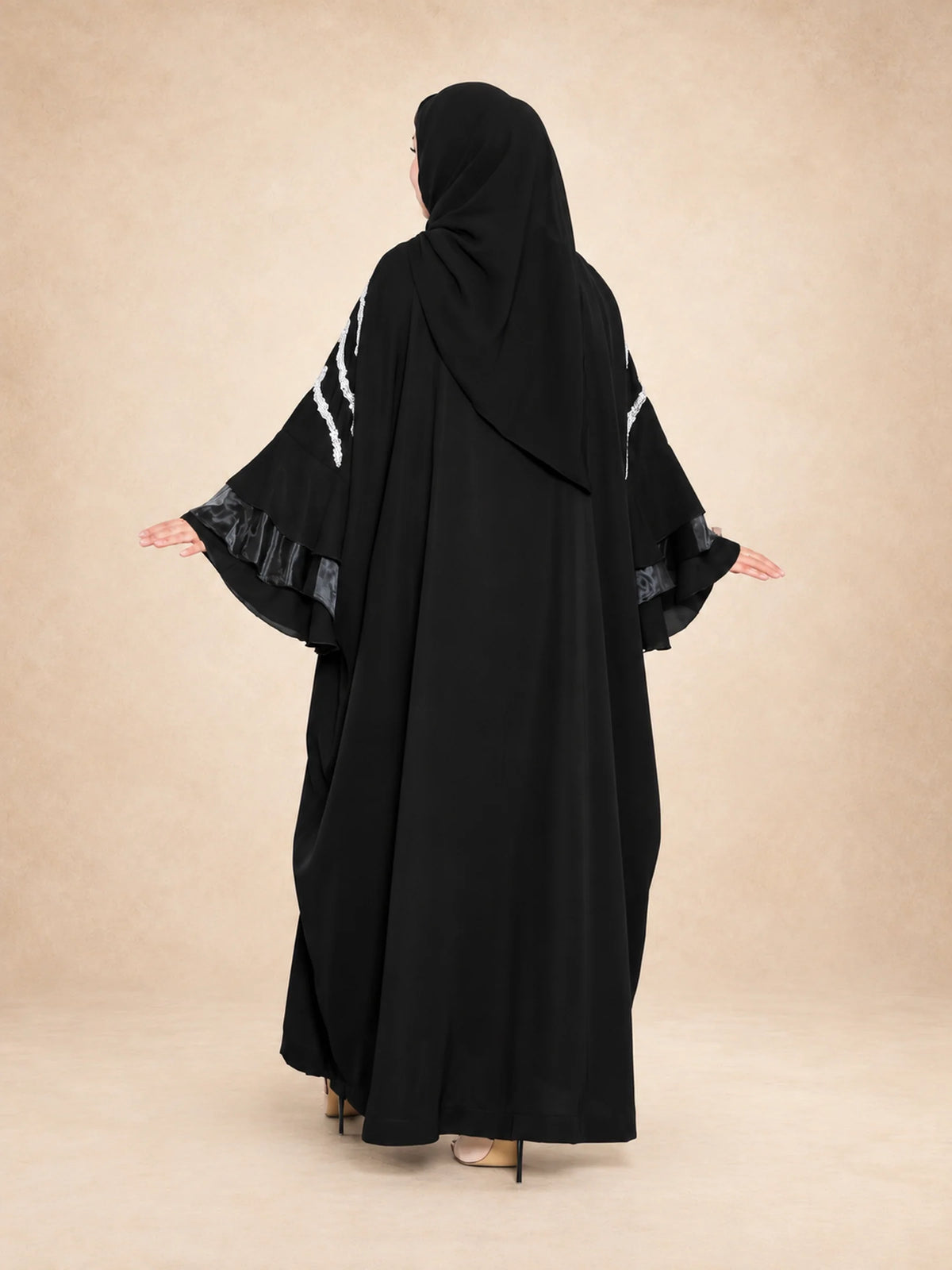 Inter-net Occasion Abaya