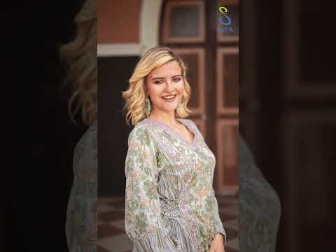 جلابية فيسكوز بنقشات منسقة وتطريز