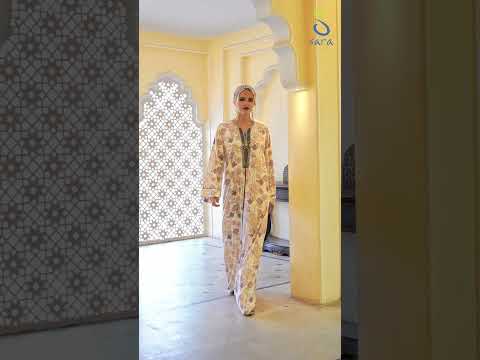 جلابية قطن وفيسكوز بنقشة زهور وتطريز